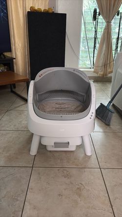 Self-Cleaning Automatic Cat Litter Box