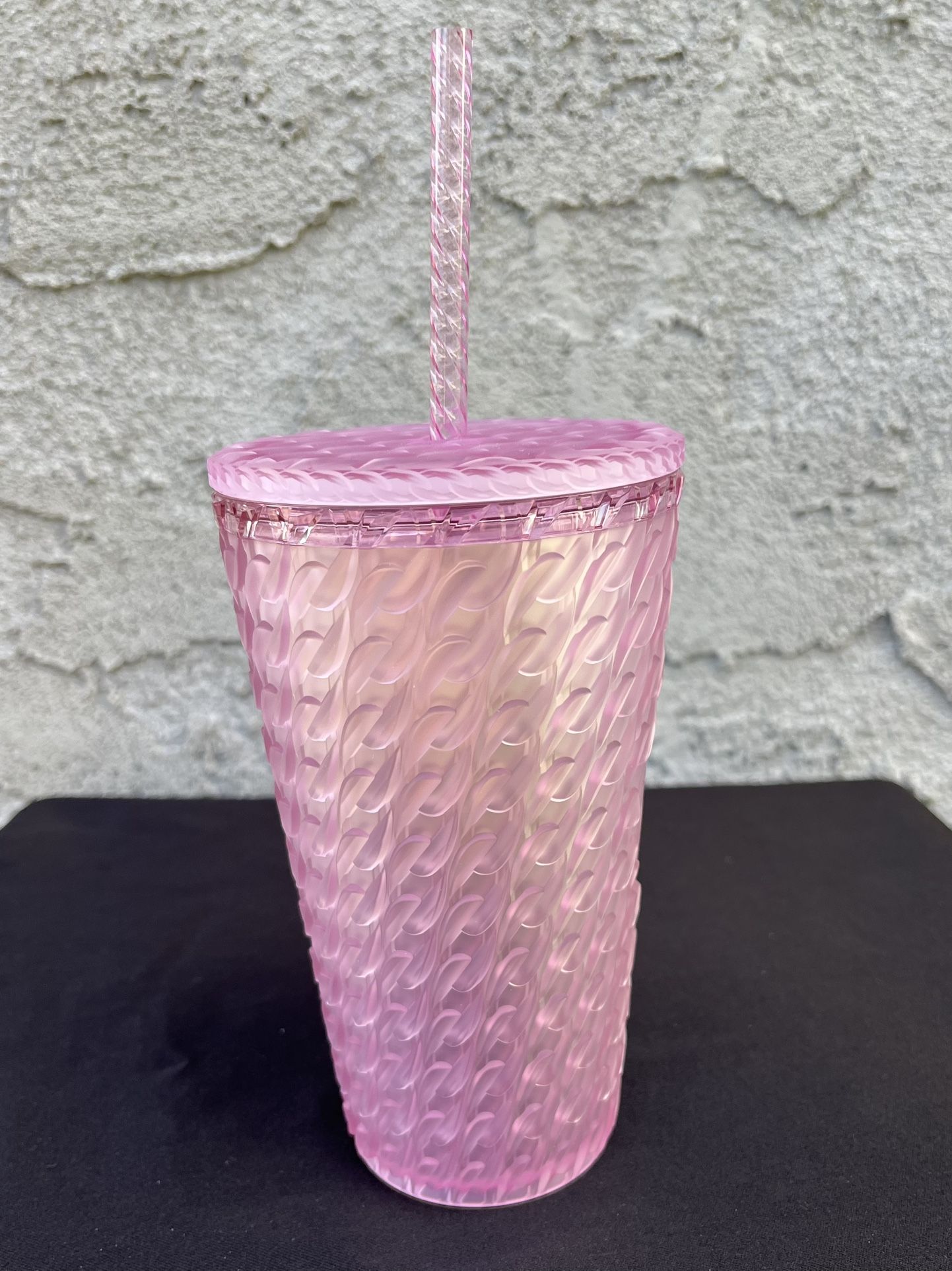Starbucks 2024 Matte Light Pink Soft Touch Chain Link Venti & Grande Tumbler  SET NWTNo Offers Pls for Sale in Los Angeles, CA - OfferUp