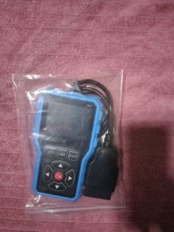 V910 OBD2 Car Diagnostic Scanner