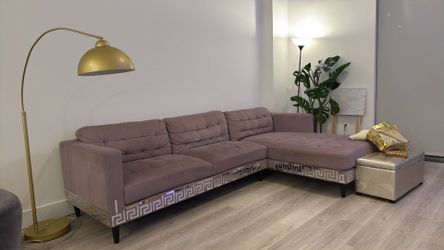 L shape Couch & gold lamp set for 250$
