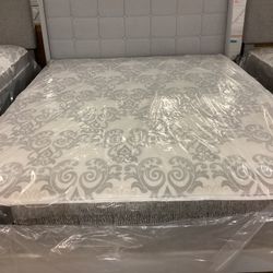 Queen Size Bed Frame 