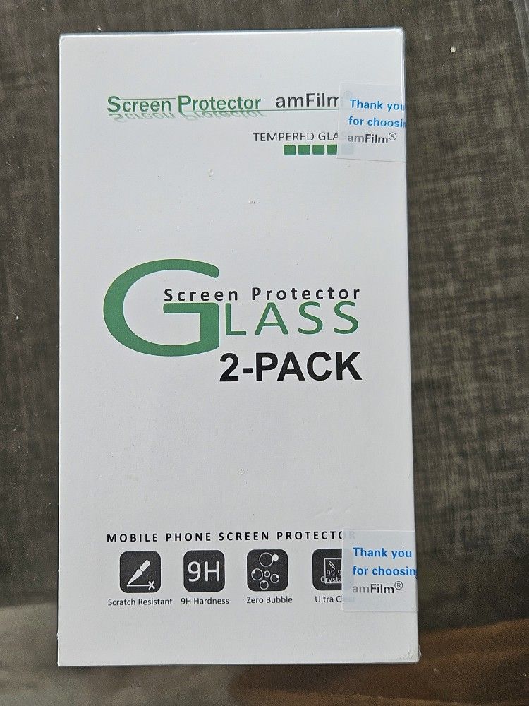 Pair Of iPhone 6 Screen Protectors