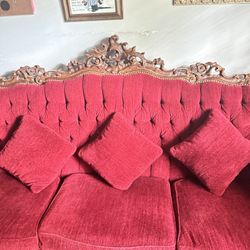 Vintage Victorian Couch Set