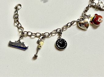 Pretty item