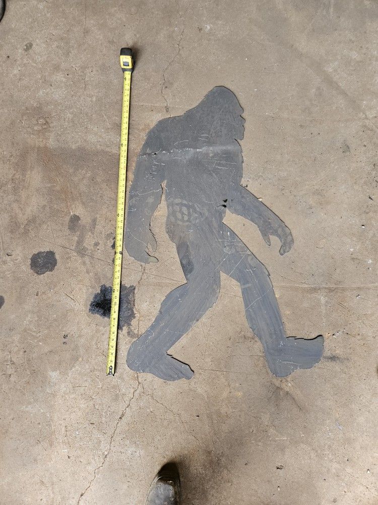 Big Foot Sasquatch Metal Art Yard Are Decor 