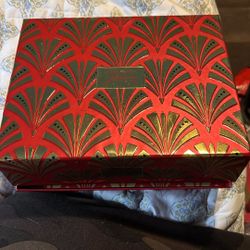 Estée Lauder perfume spray and body lotion