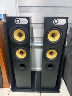 B & W 684 speakers
