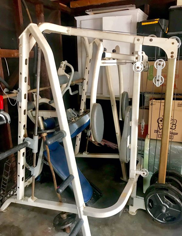 Iron Grip Strength Home Gym Cage and Bench for Sale in Bellflower, CA