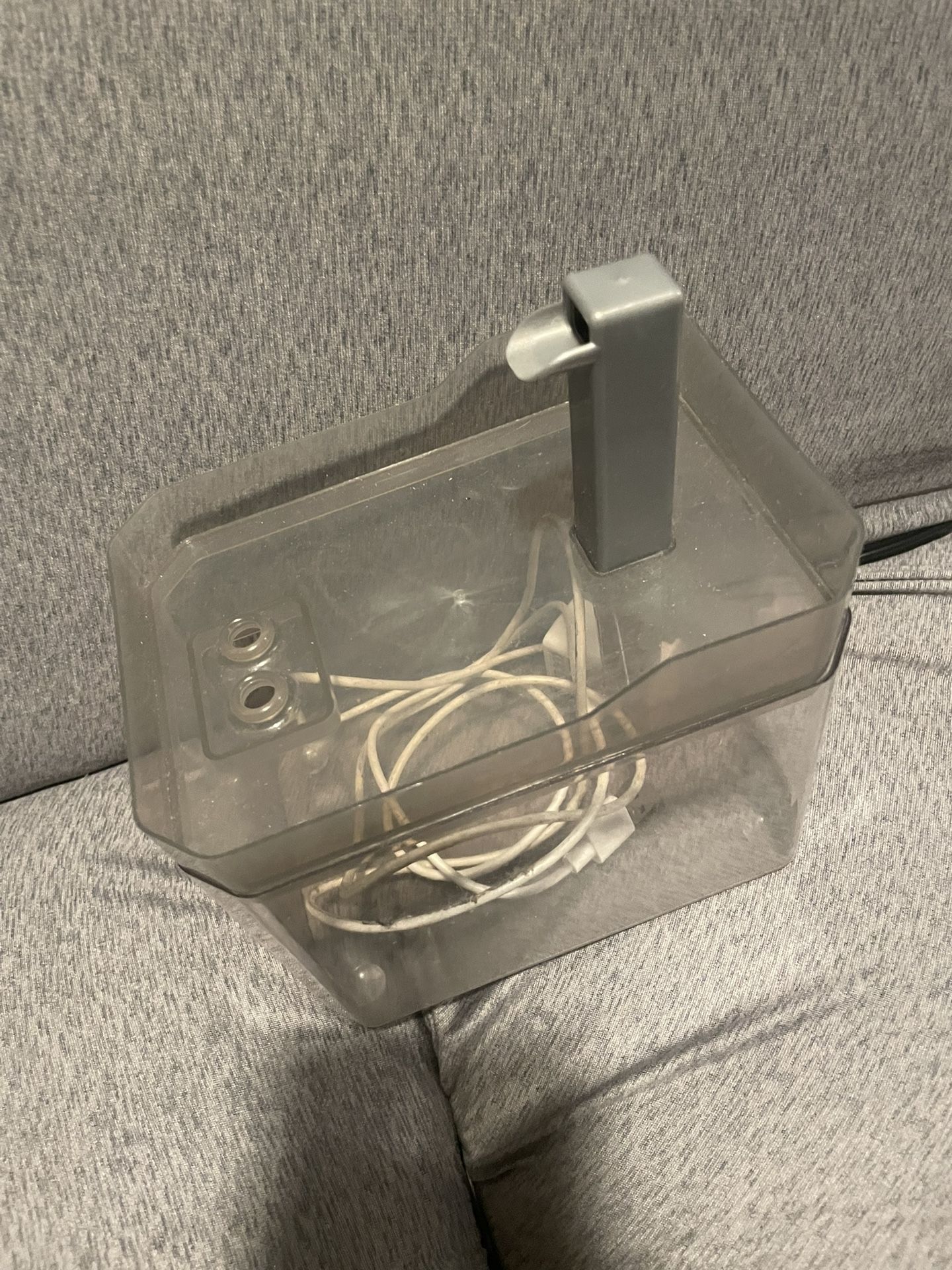 Cat/dog Water Fountain