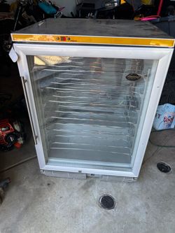Vinotemp Wine Cooler with Glass Door