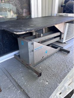 Dog Grooming table