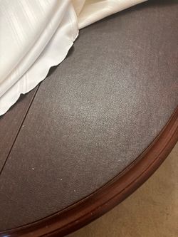 Table   Dinning room