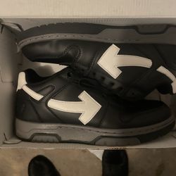 Offwhites OutOfOffice Size 42 Hoodie Medium 