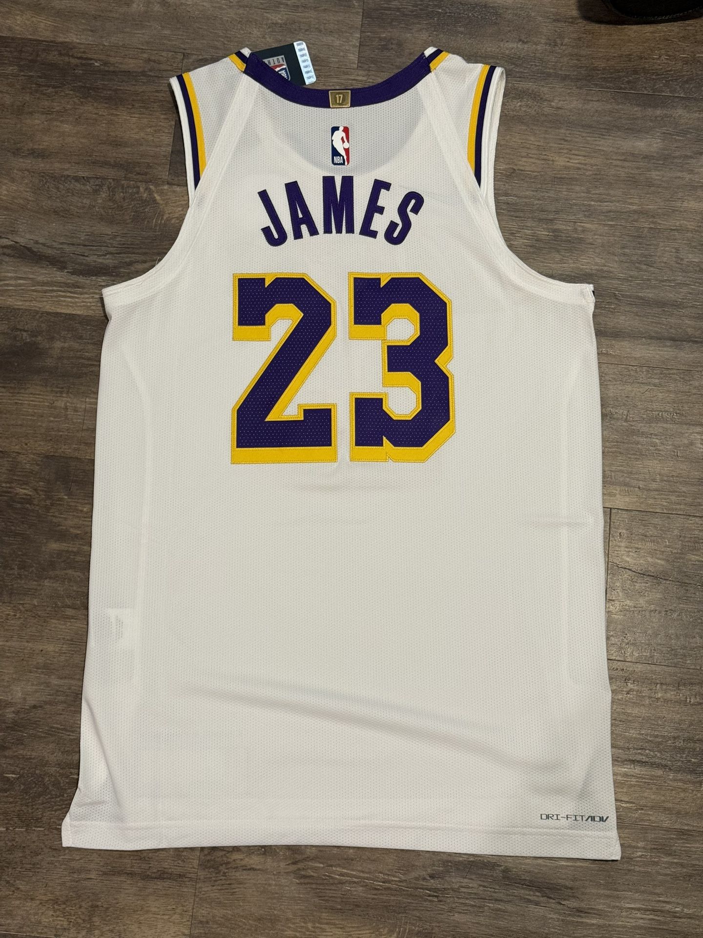 Los Angeles Lakers LeBron James #23 Association Authentic Jersey