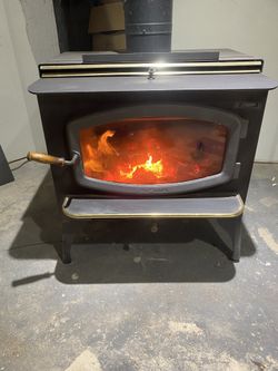 Avalon Olympic Wood Stove for Sale in Orange, CT - OfferUp