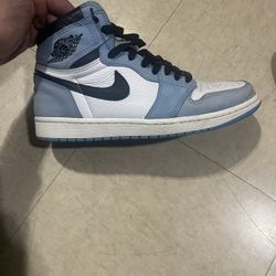 Jordan 1 Retro High UNC