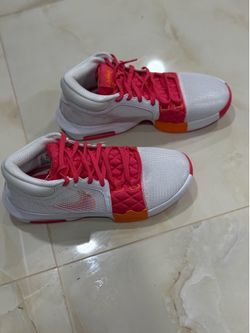 Nike Kyrie 5 white and red basketball shoes. Size US 12 #basketball #sneakers UK 11