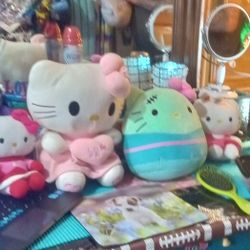 Hello Kitty Lot