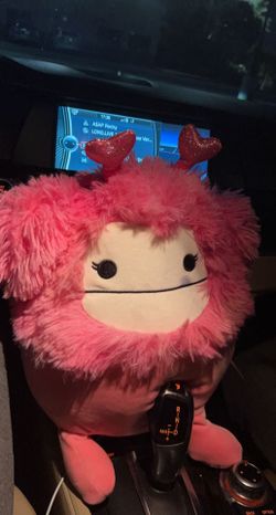Caparinne Pink Bigfoot Valentines Day 11 In