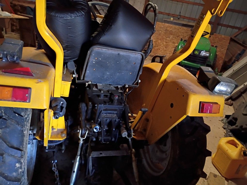 Keno Tractor. NO TITLE !! 