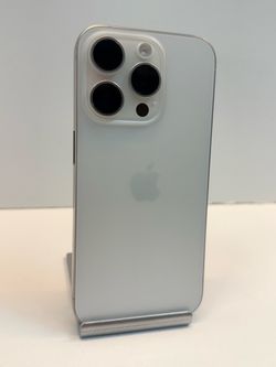 Apple iPhone 15 PRO 128gb. ( Fully Unlocked Phone )