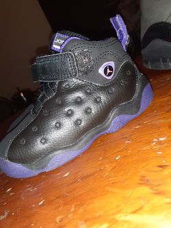 Baby Jordan's for the low size 7c
