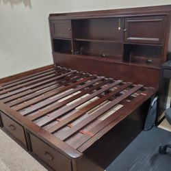 Price Reduced : "Full Size" Bed