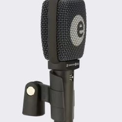 Sennheiser e906 Super-Cardioid Pro Mic With MZQ Clamp