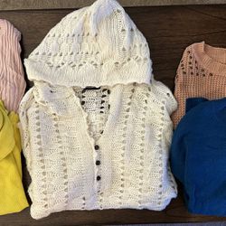 Bundle of women’s sweaters . Size small 9pc