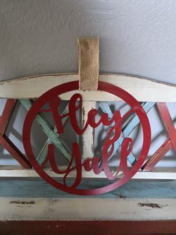 22" Red Metal “Hey Y’all” Farmhouse Wall Sign