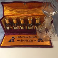 UNOPENED OILS FROM “BAHRAIN” (5) plus Plus a Crystal