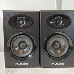 (2) M-Audio BX5 Graphite 5" Powered Studio Monitor 