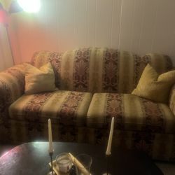 Vintage Estate Sofa / Two-Seat Couch – Solid Frame Classic Living Room Couch