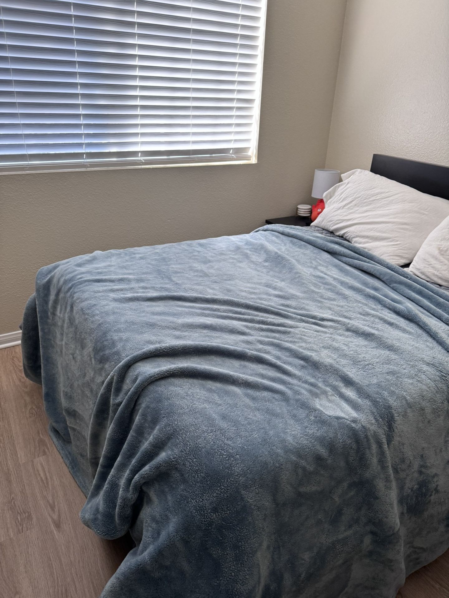 MALM IKEA Full Size Bed