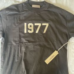 Fear of God Essential Tee 1977 “Iron”