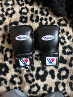 Winning Boxing Gloves 12 oz
