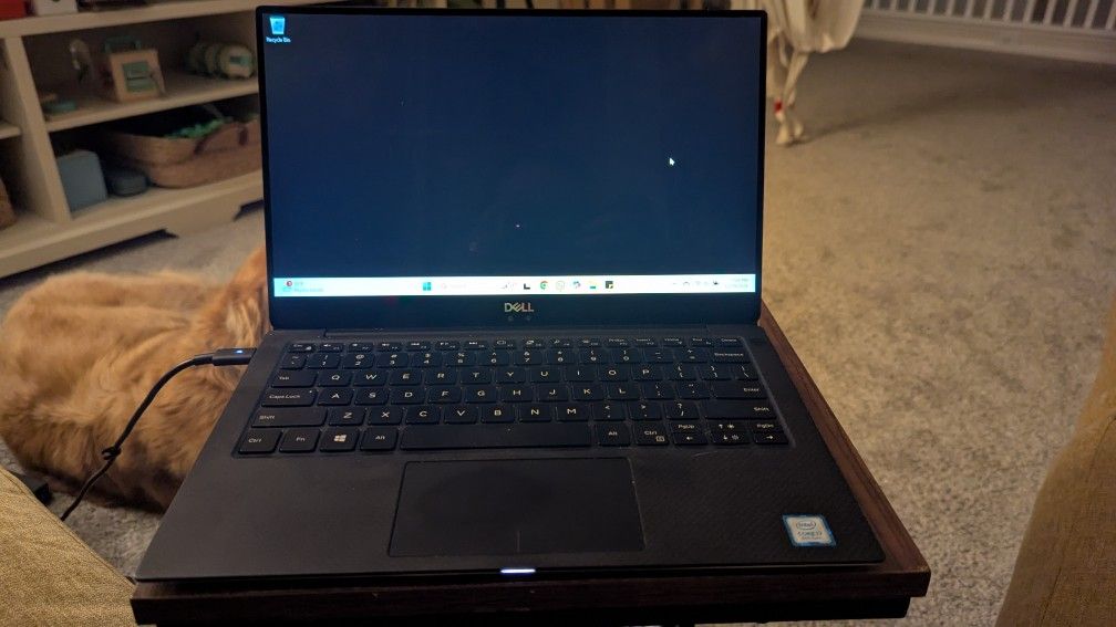 Dell XPS 13 9370 8GB RAM Intel core i7 256GB 13 inch Screen