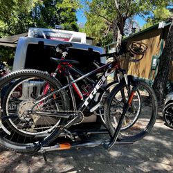 Trek Marlin 6 Mountain Bike
