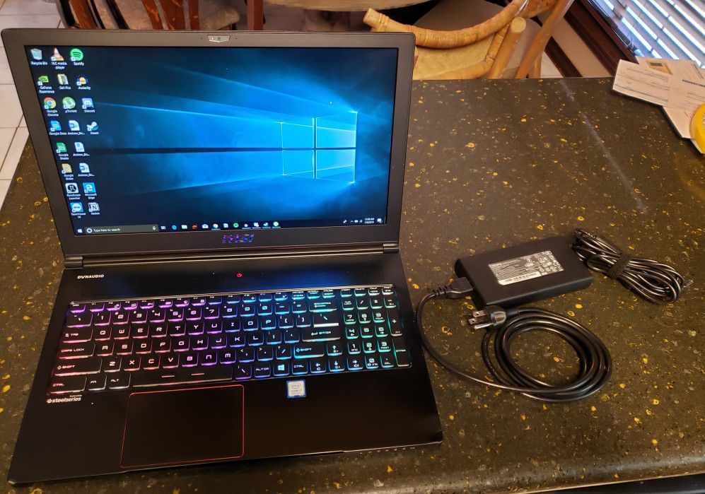MSI G63 Stealth Gaming Laptop