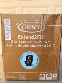 Graco Extend2Fit 2-in-1 Convertible Car Seat