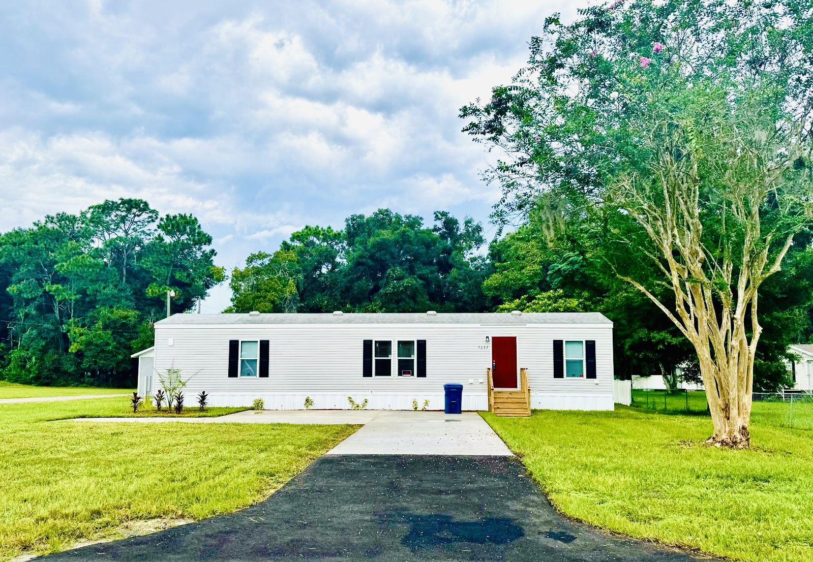 SALE BROOKSVILLE MOBIL HOME