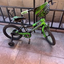 Schwinn Piston 16"" Kids' Bike Green