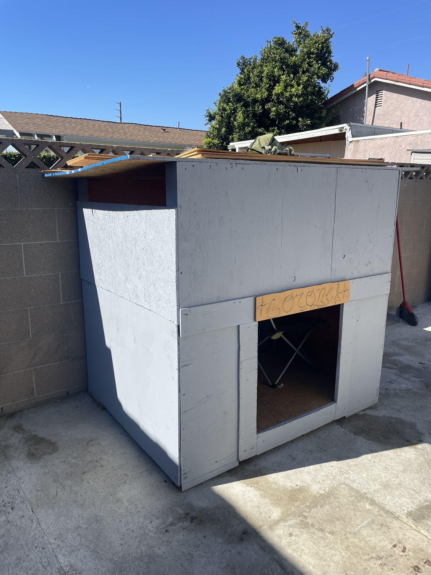 Dog House
