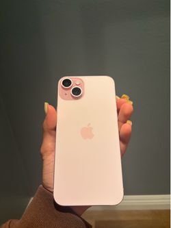 iPhone 15 plus pink