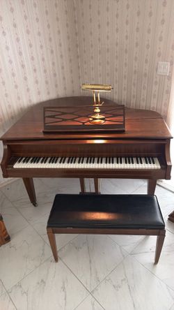 Kimball piano