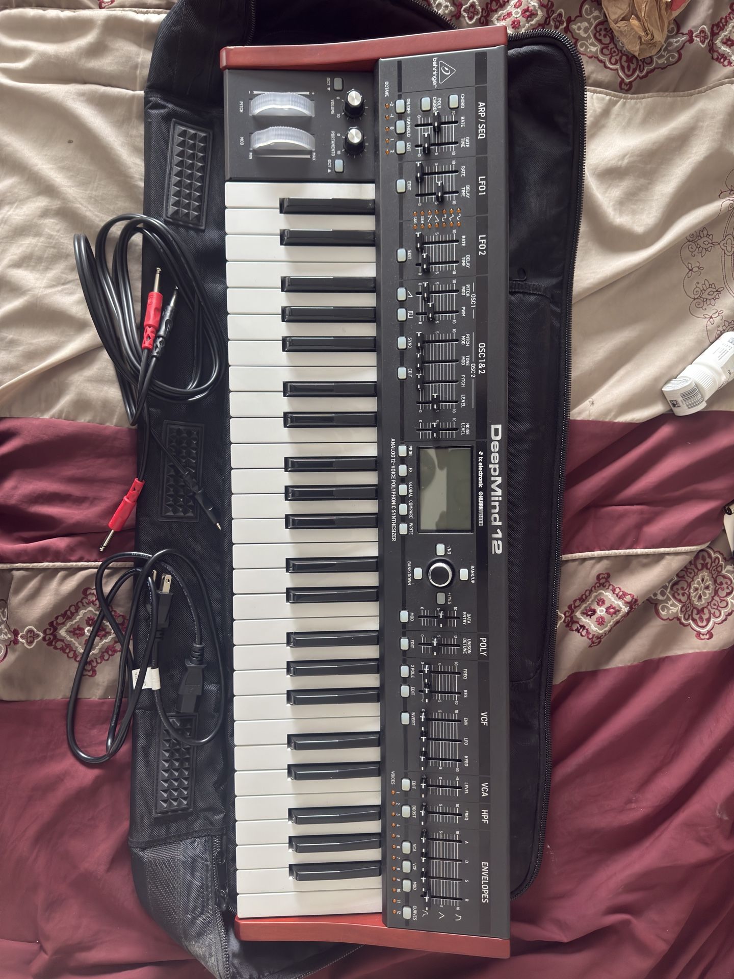 Behringer DeepMind 12 True Analog Polyphonic Synthesizer