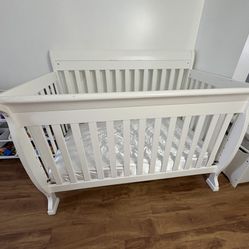 Free Baby Crib With Mattress 