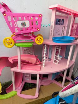 Girls house