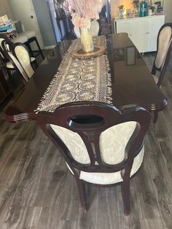 Dinning table