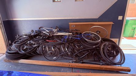 ‼️BIKE WHEELS, SHOCKS, PEDDALS, SEATS, FRAMES, and more all for $80‼️